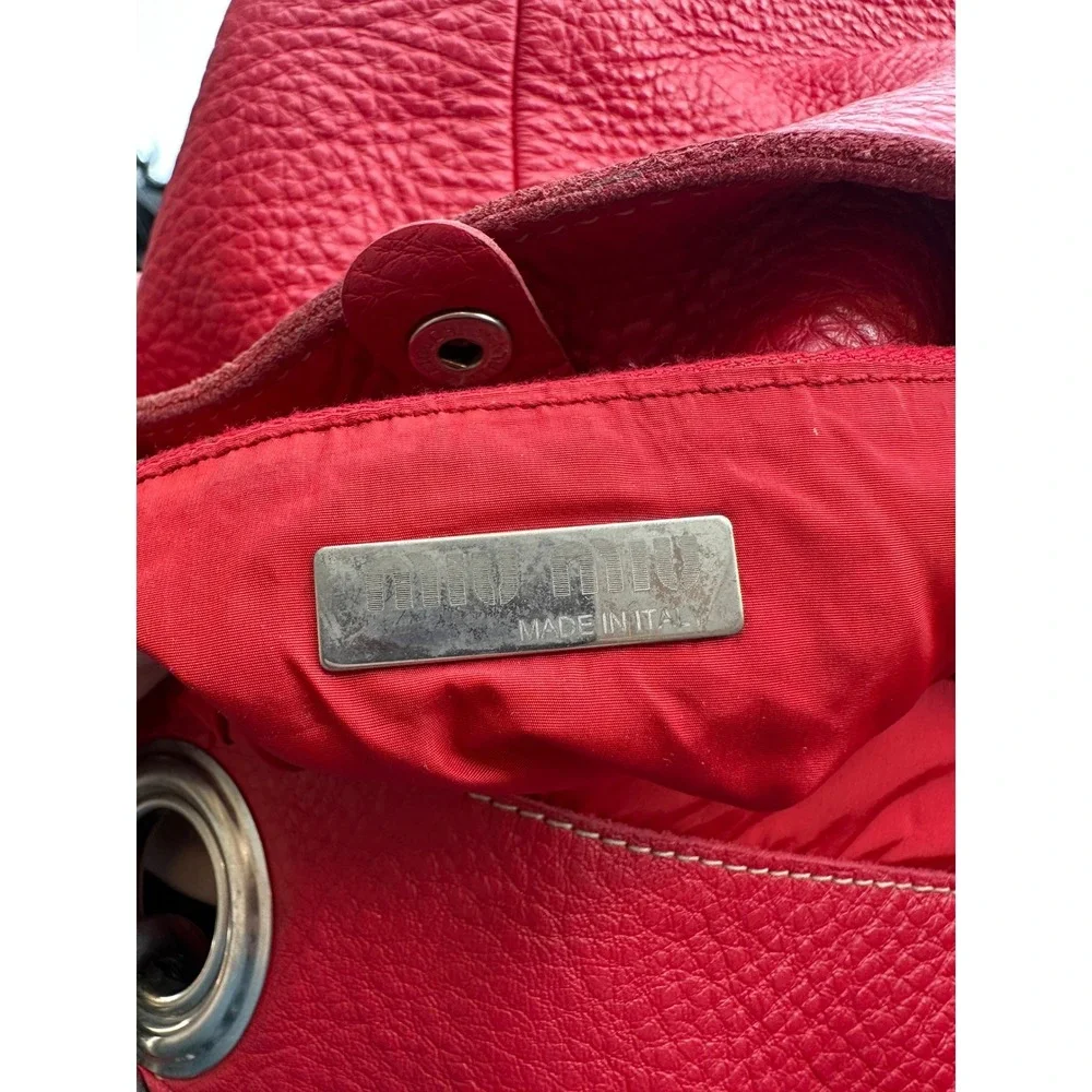 Miu Miu Red Pebbled Leather Slouchy Vintage Hobo Bag Silver Hardware Italy